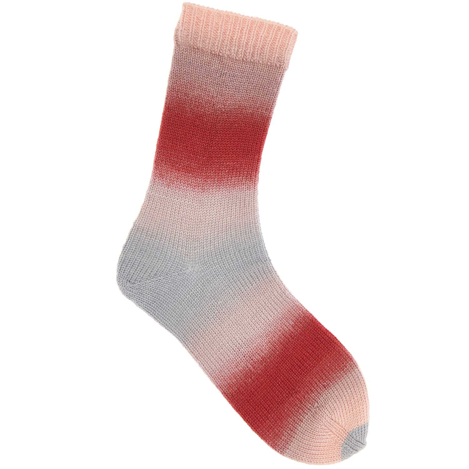 Superba Twirl 4fädig: Bunte Socke in Herbstfarben von Rico Design, gestrickt aus weichem Garn.
