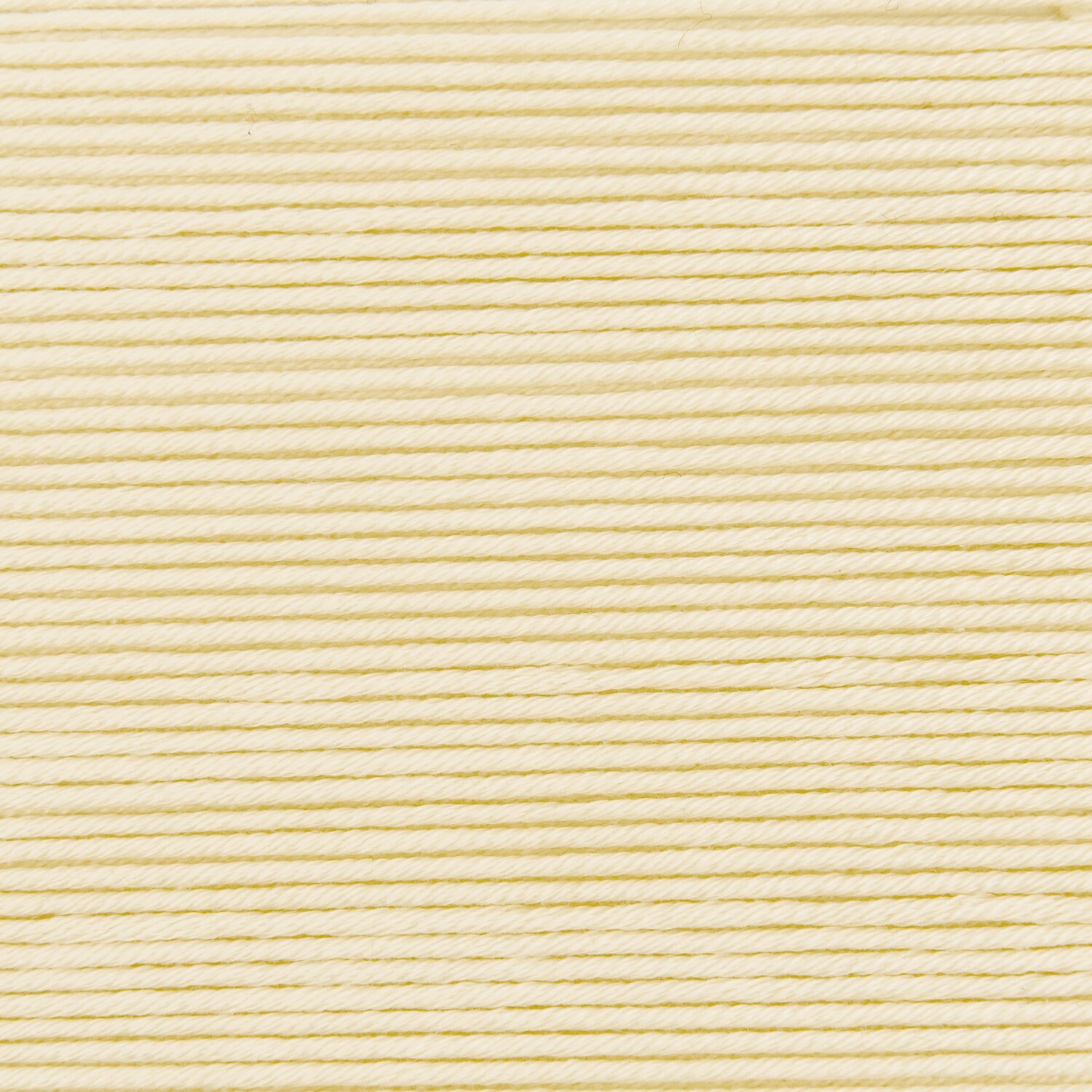 Wickelkarte des Garns Essentials Fine Fine Merino in der Farbe 88 Sahne.