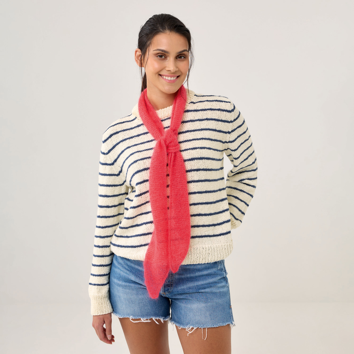 Strickset Tuch Modell 18 aus Die Neue Masche Nr. 9  von idee. Creativmarkt