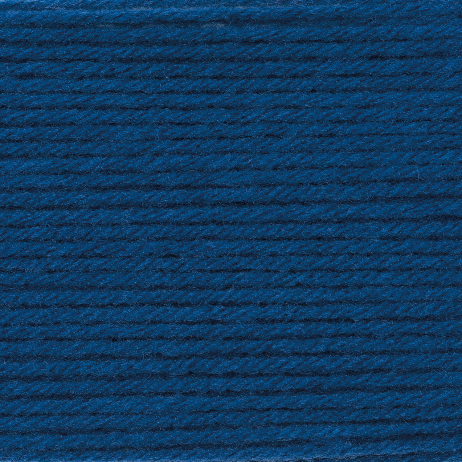 Rico Baby Classic dk: Nahaufnahme von dunkelblauem Garn, ideal für Strickprojekte, 50g 165m.