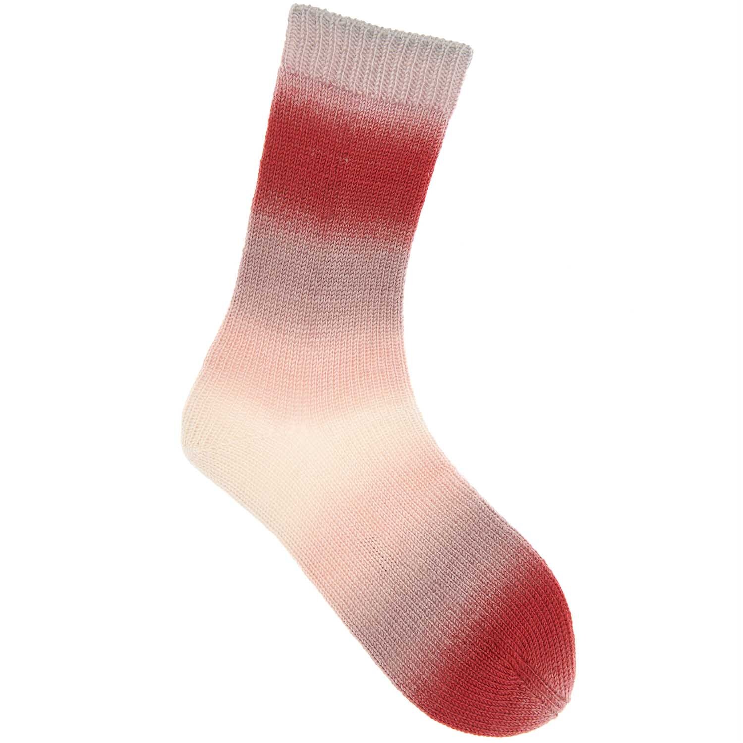 Superba Twirl 4fädig: Bunte Socke in Rot- und Beigetönen, gestrickt aus Rico Design Garn, ideal für Herbstmode.