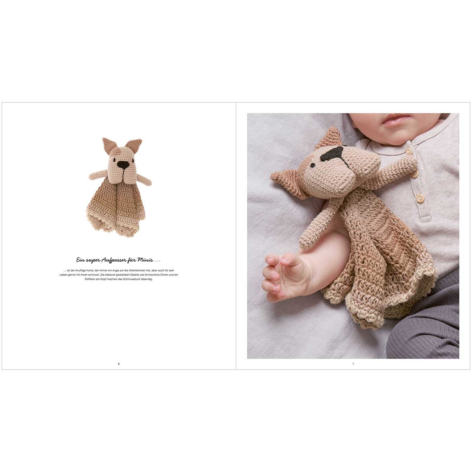 Ricorumi Baby Blankies: Ein Baby hält ein gehäkeltes Kuscheltuch in Braun von Rico Design.