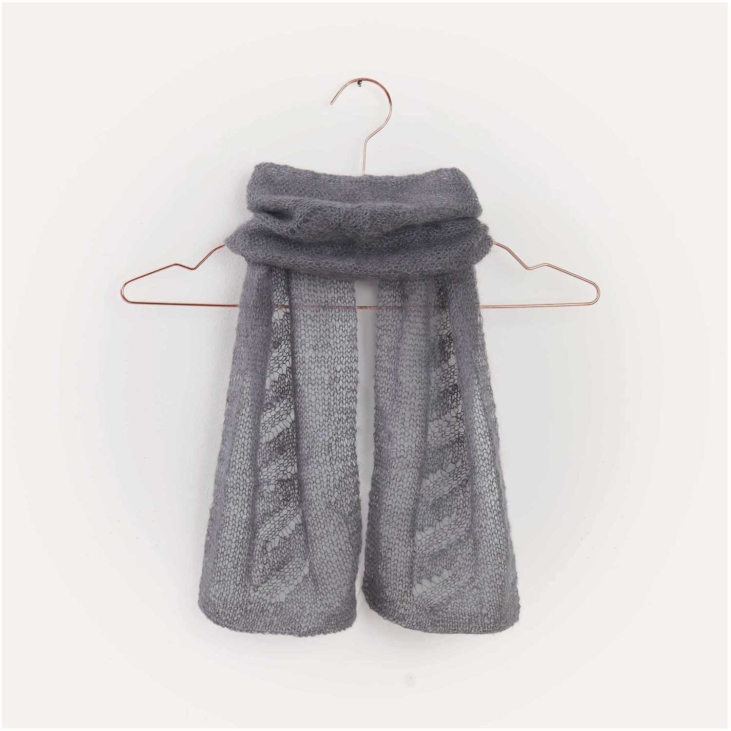 Gestricktes Tuch: Modell 17 aus dem Heft Accessoire Special