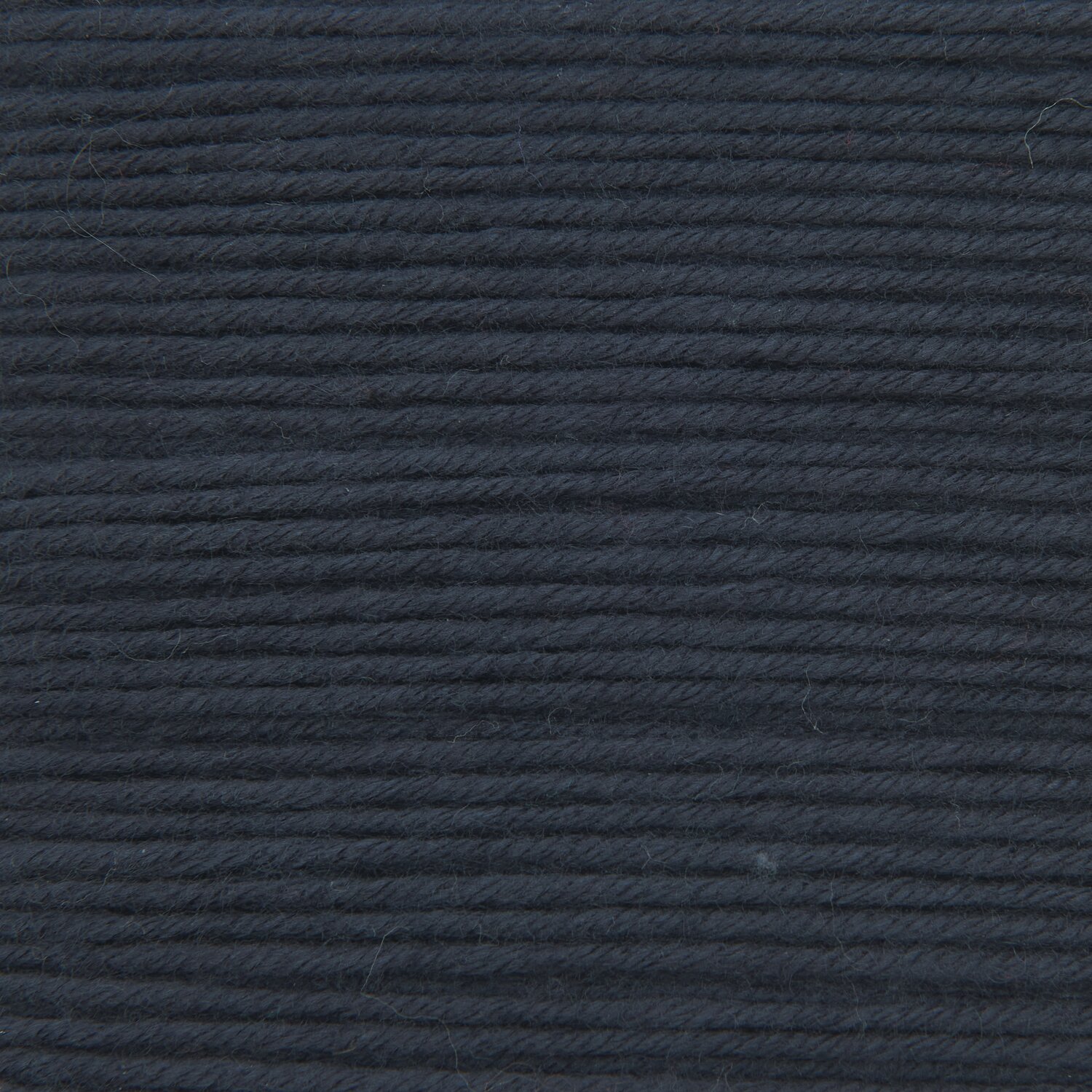 Wickelkarte des Garns Creative Sport dk in der Farbe 033 Marine.