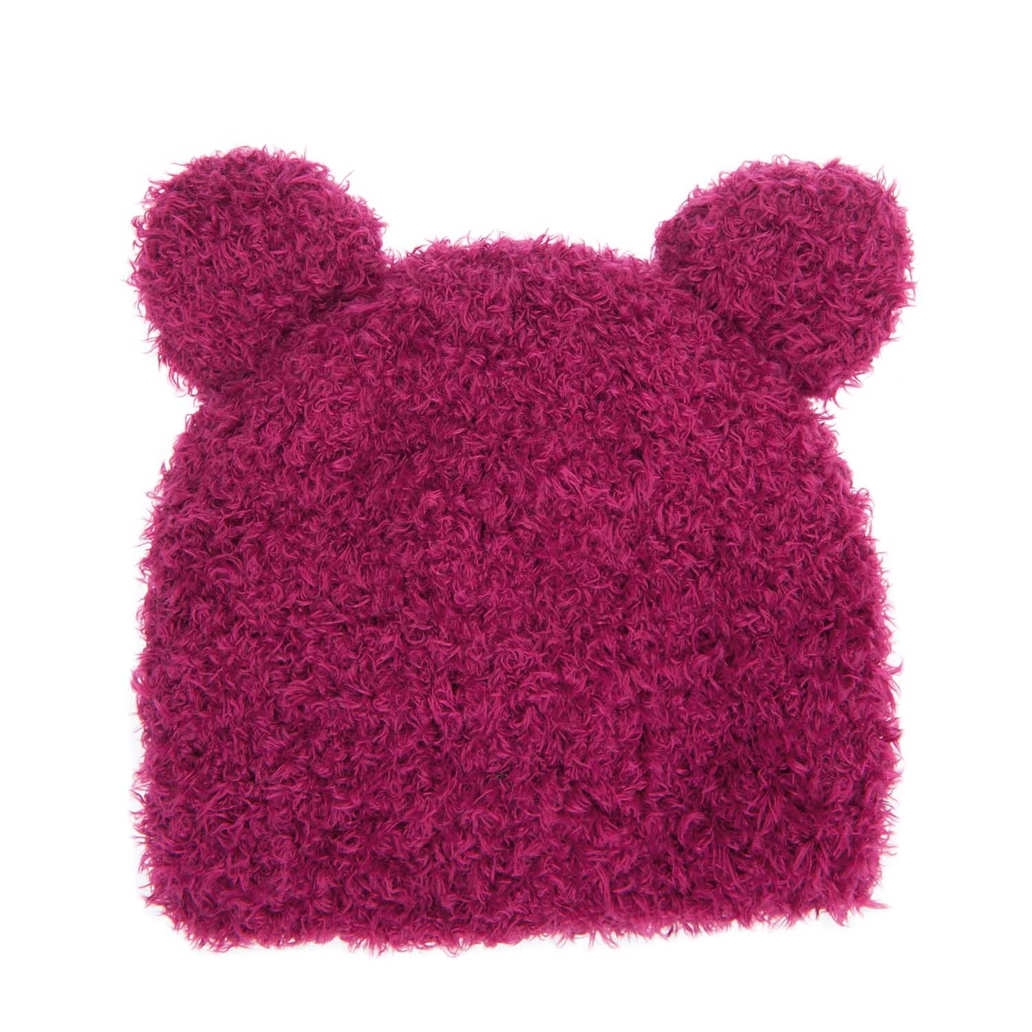 Strickset Mütze Katze beere: Flauschige Mütze mit Katzenohren in kräftigem Beere von Rico Design.