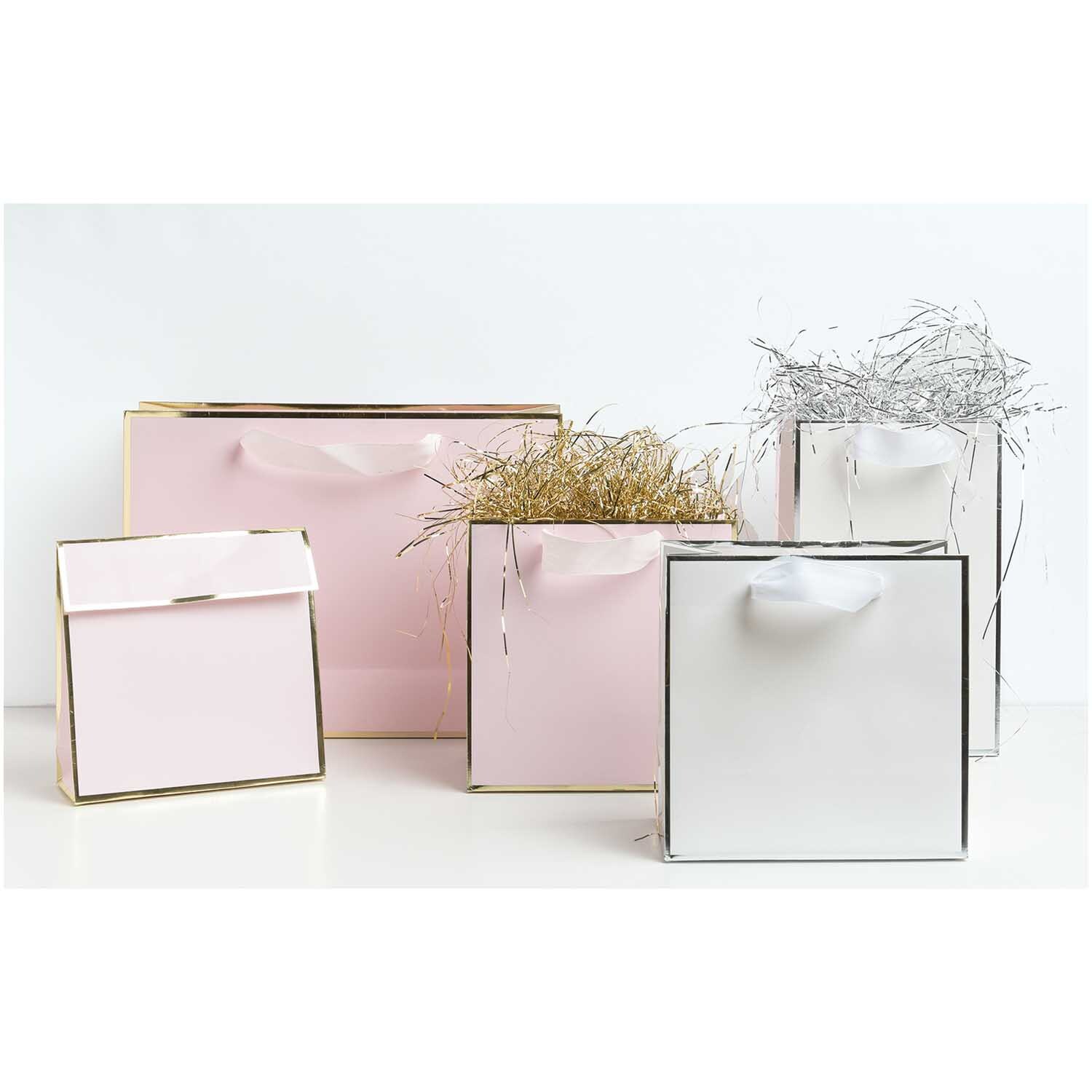 Paper Poetry Geschenktasche mit Klappe rosa 17x17x6cm von Rico Design