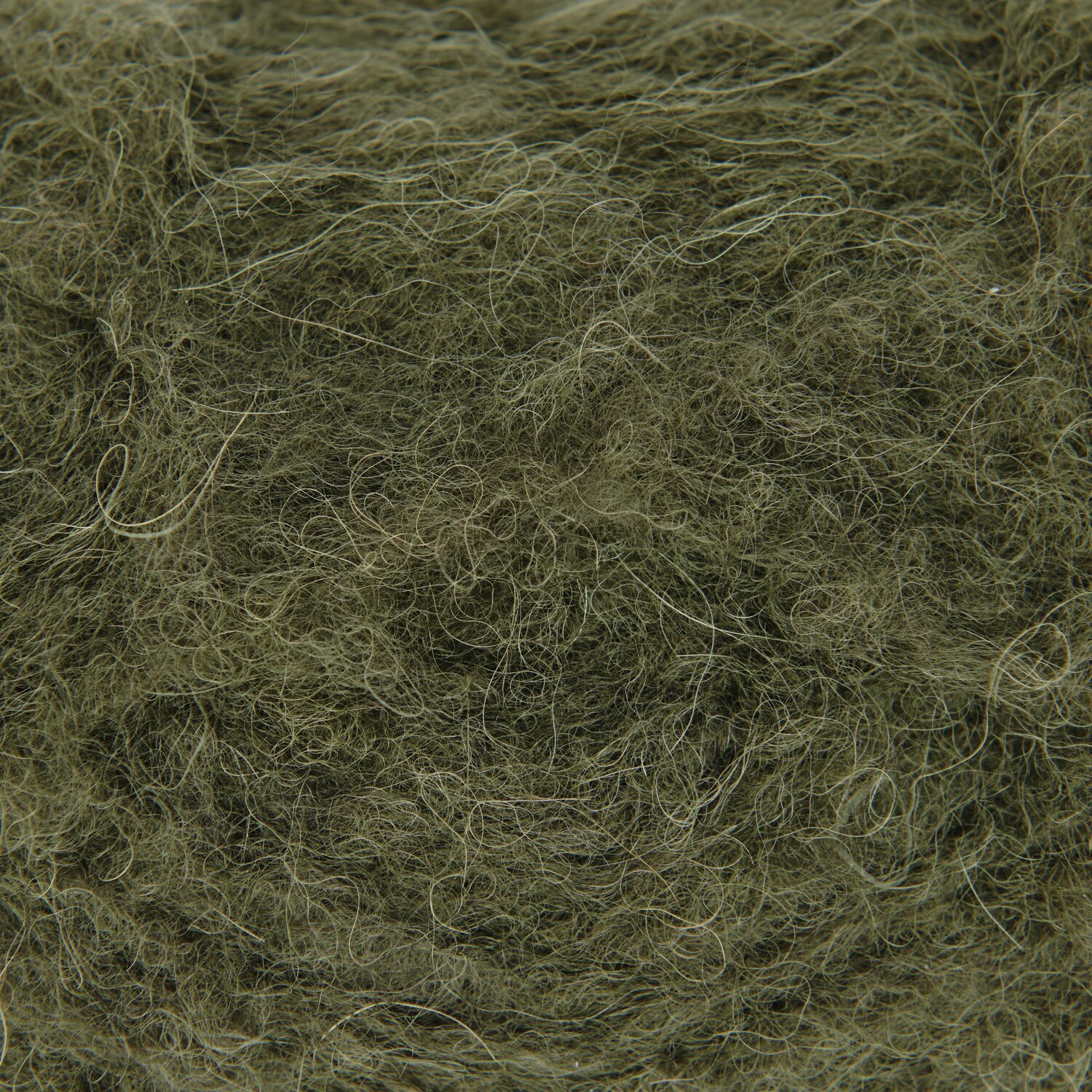 Luxury Pure Baby Alpaca, weiches Garn in Khaki von Rico Design, ideal für Strickprojekte.