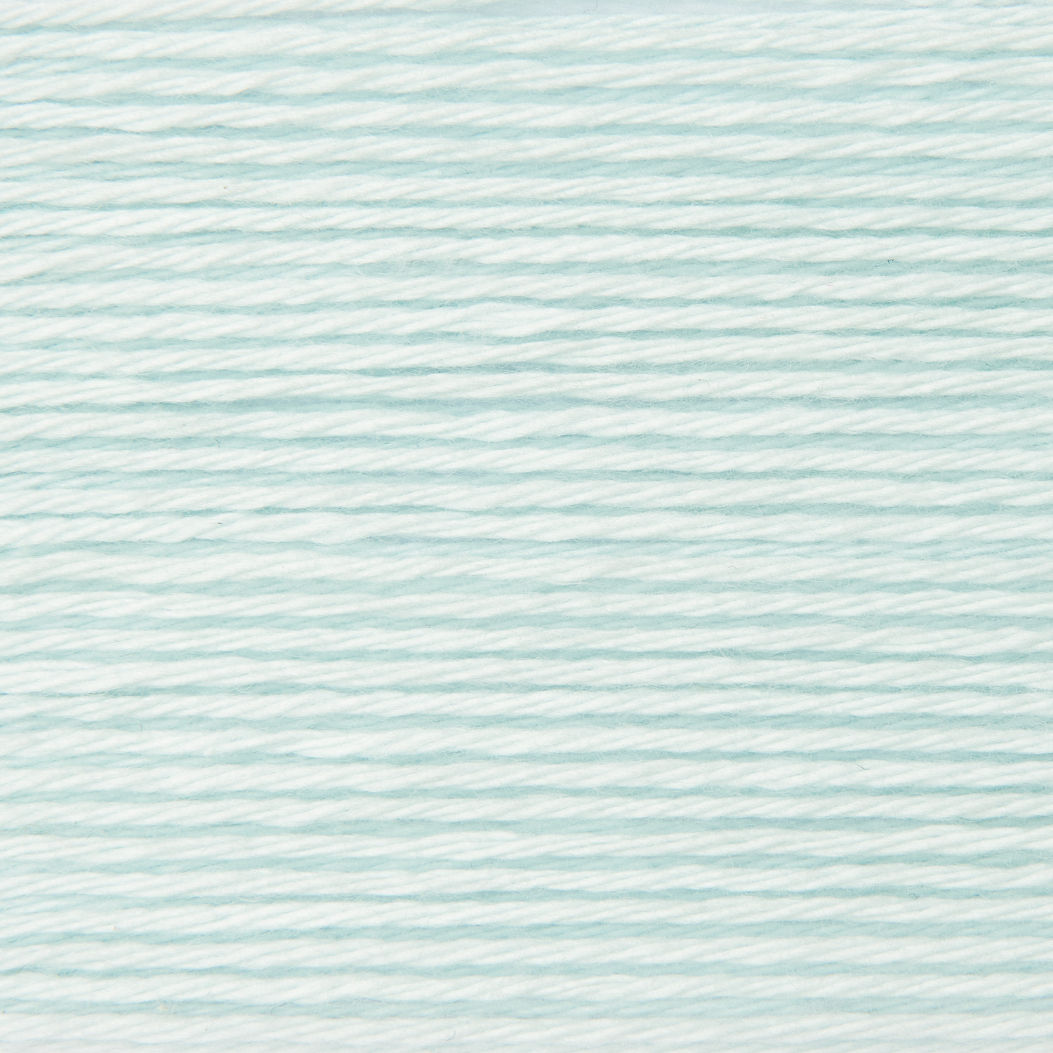 Baby Cozy Organic Cotton Cashmere: Weiches, hellblaues Garn von Rico Design, ideal für Strickprojekte.
