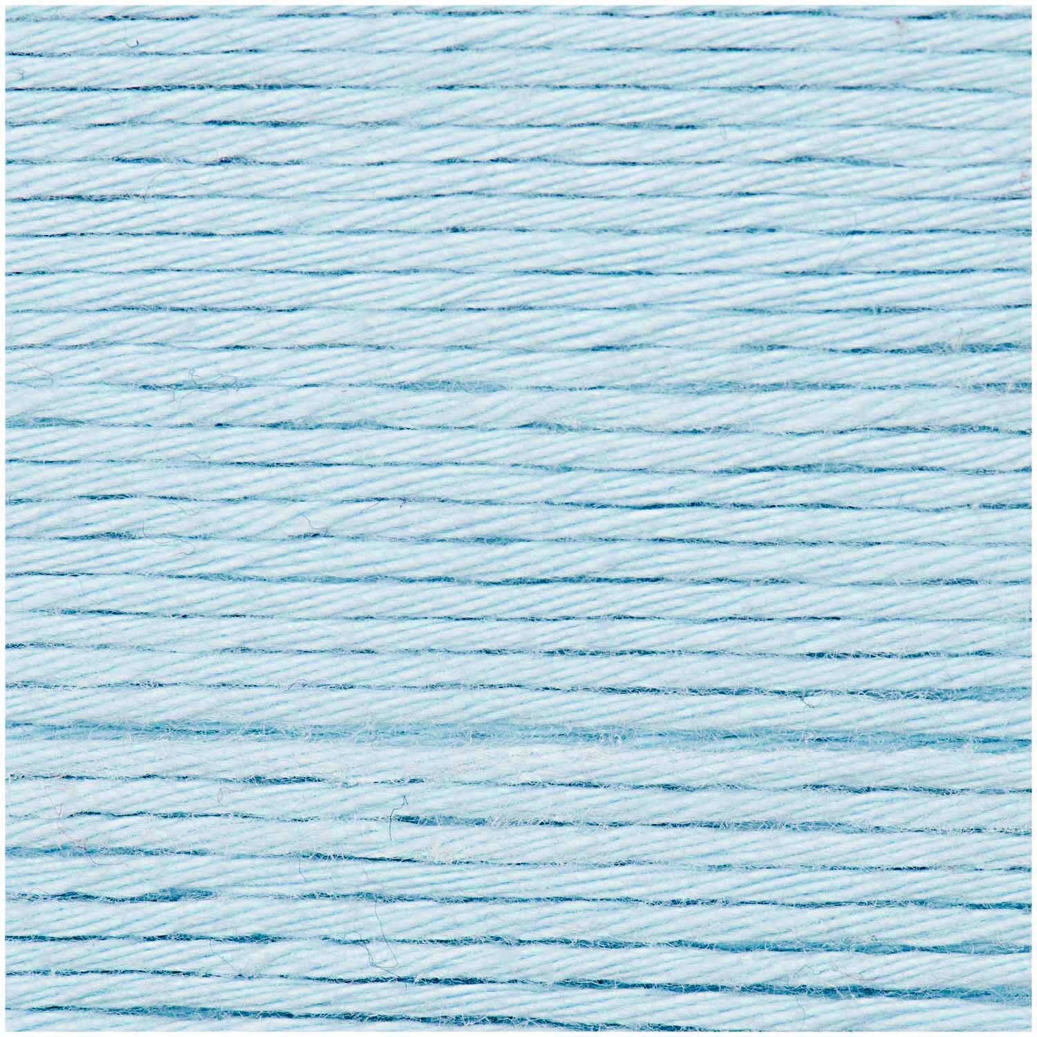 Hellblau