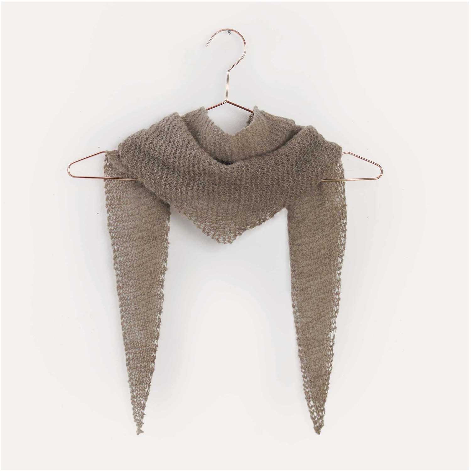 Gestricktes Dreieckstuch: Modell 15 aus dem Heft Accessoire Special