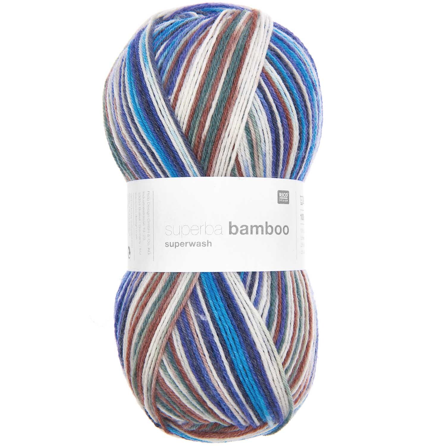 Superba Bamboo superwash: Weiches Garn in Braun-Petrol von Rico Design, ideal für Strickprojekte.