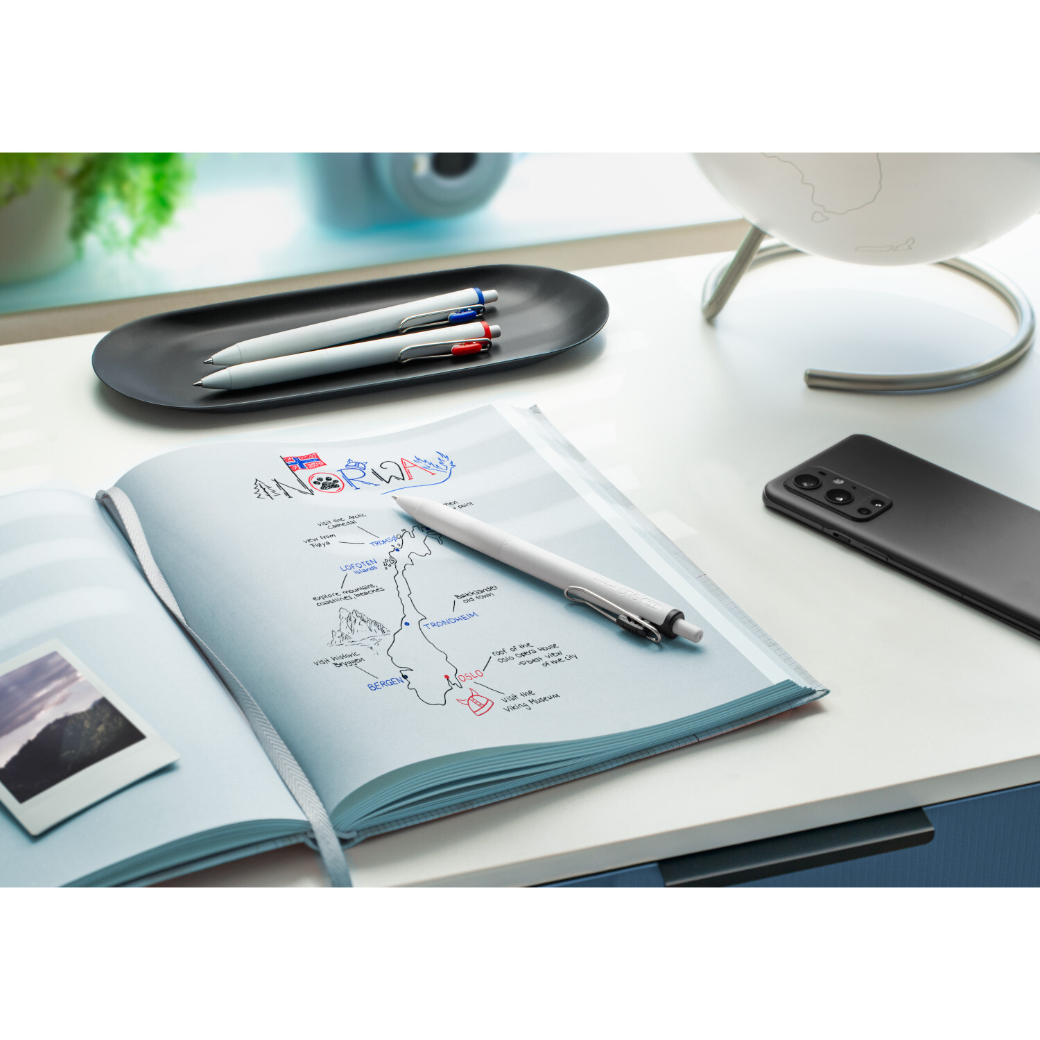 Gelroller uni-ball One UMN-S 0,4mm Farbe Blau von Faber-Castell 