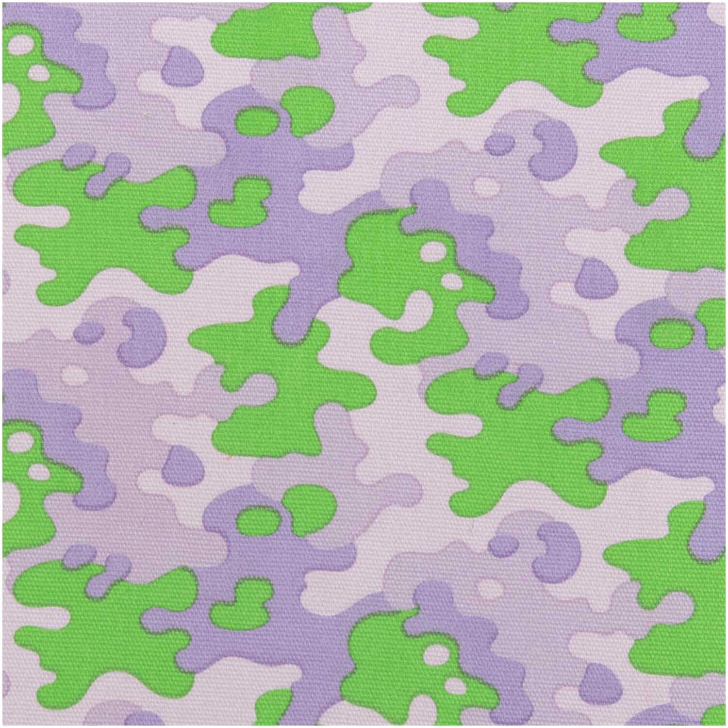 Stoffabschnitt Canvas Camouflage grün-lila 50x140cm mit abstraktem Muster in Grün und Lila von Rico Design. Ideal für kreative Projekte.
