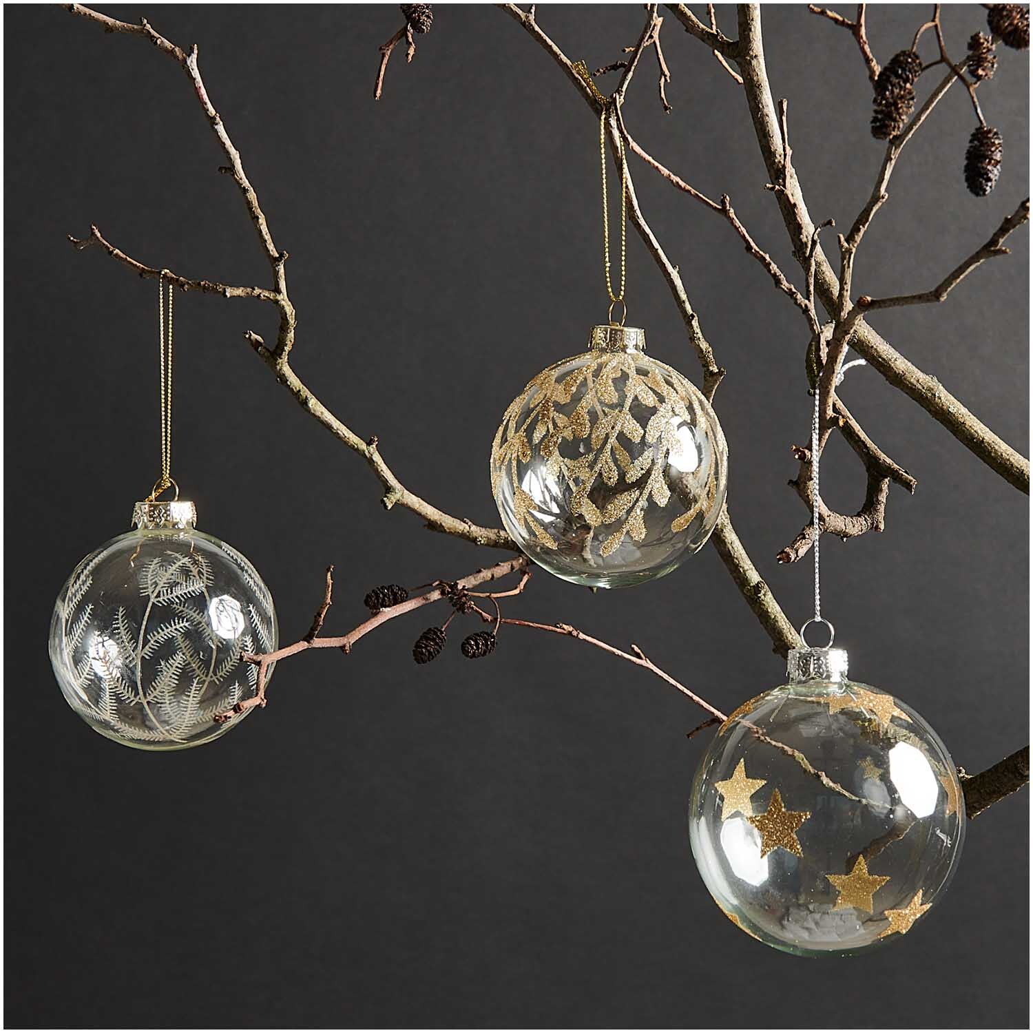 Glaskugel Baumschmuck Ornament klar-gold 8cm von Rico Design