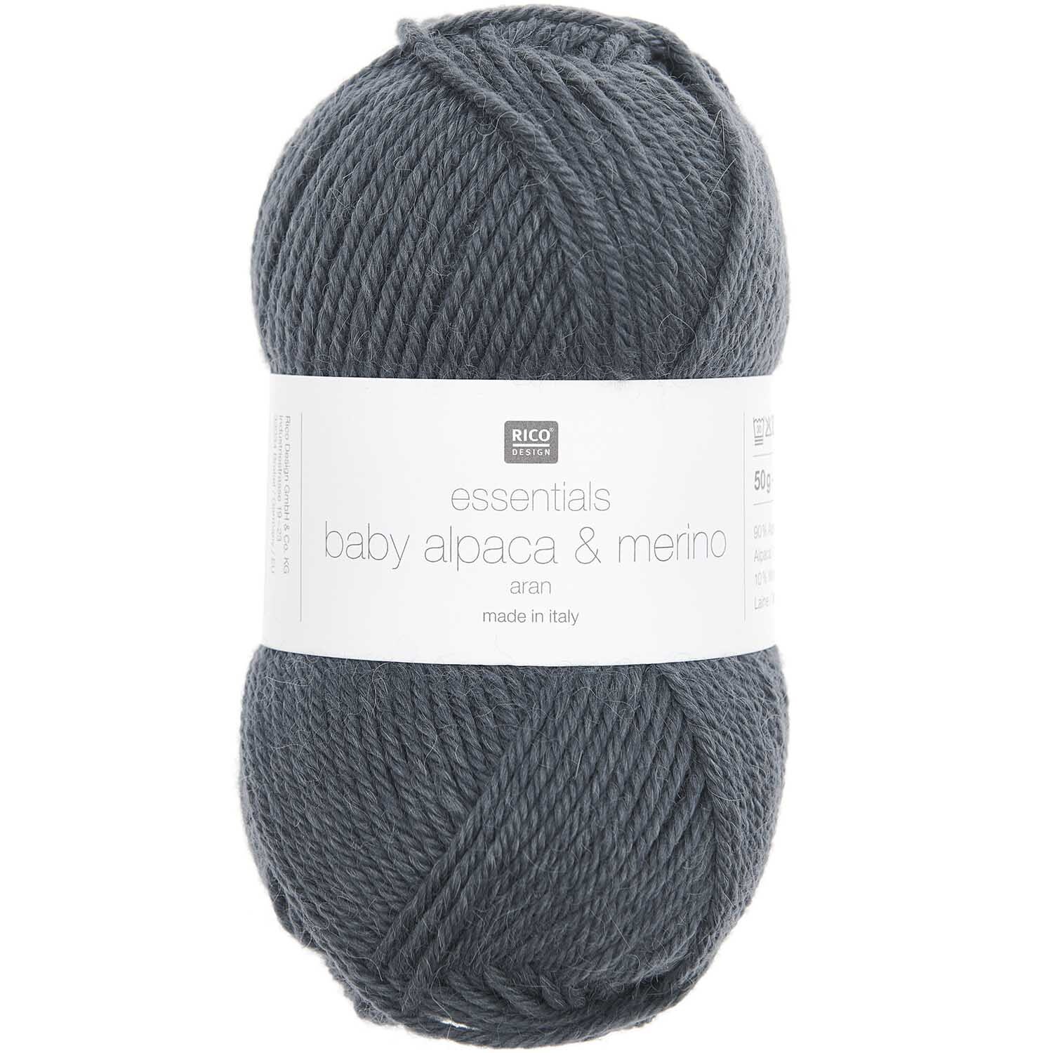 Essentials Baby Alpaca & Merino aran: Weiches, marineblaues Garn von Rico Design, 50g Knäuel, ideal für Strickprojekte.