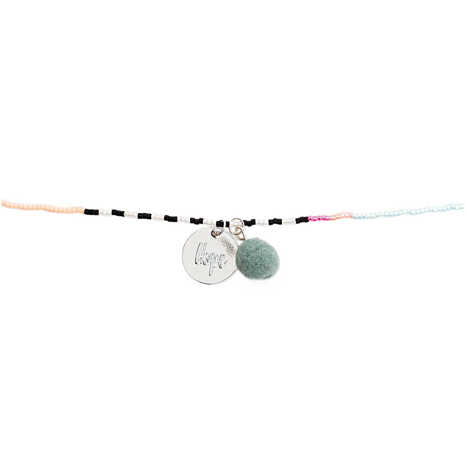 Mix it Up - Jewellery Kette Itoshii Beads, 65cm lang, mit silbernen Details und Anhängern. Ideal für stilvolle Akzente.