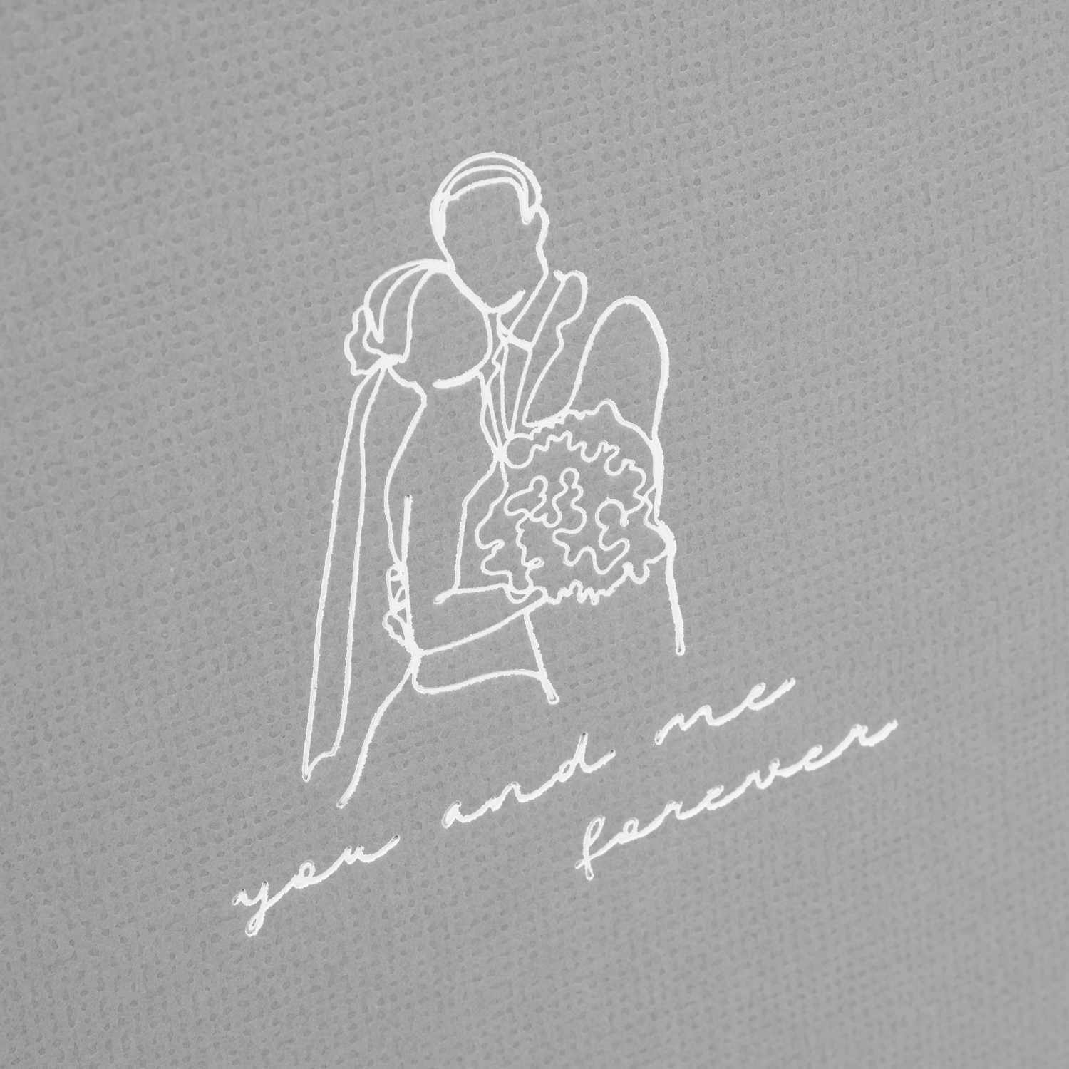 Fotoalbum naturLiebe Grau mit elegantem Hochzeitsmotiv und Schriftzug "you and me forever", 25x25cm, 60 Seiten, von goldbuch.
