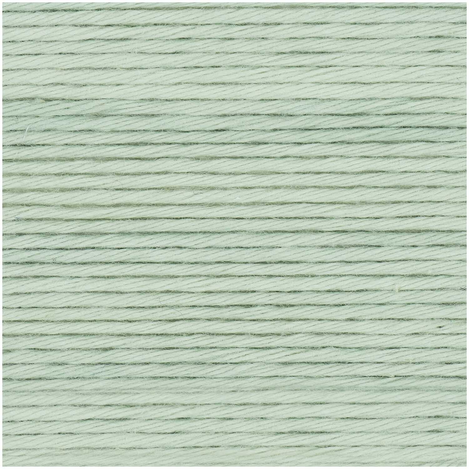 Cotton Universal: Aquamarinfarbene Wolle von Wolle Rödel, 50g Knäuel mit 85m Länge, ideal für Strickprojekte.
