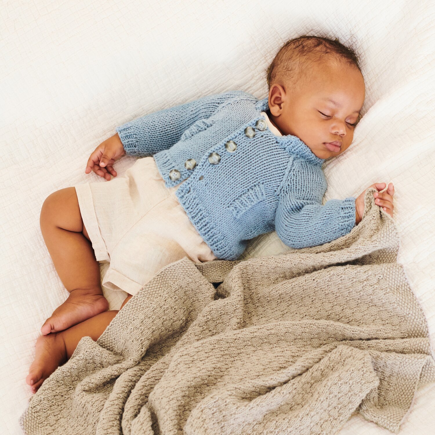 Strickset Jacke Modell 15 aus Baby 043 von Rico Design