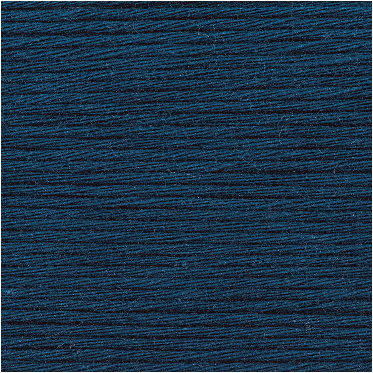 Cotton Universal: Dunkelblaues Garn von Wolle Rödel, 50g 85m, ideal für Strickprojekte.