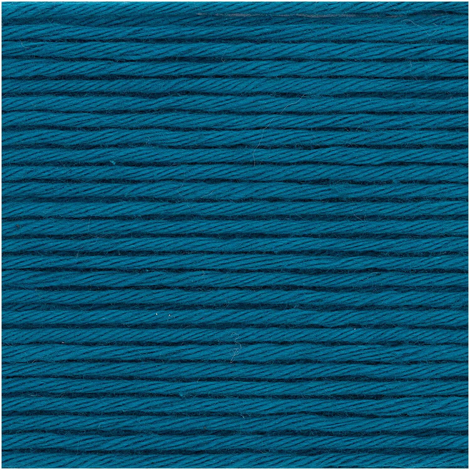 Cotton Universal: Ozeanblaue Wolle von Wolle Rödel, 50g Knäuel mit 85m Länge, ideal für Strickprojekte.