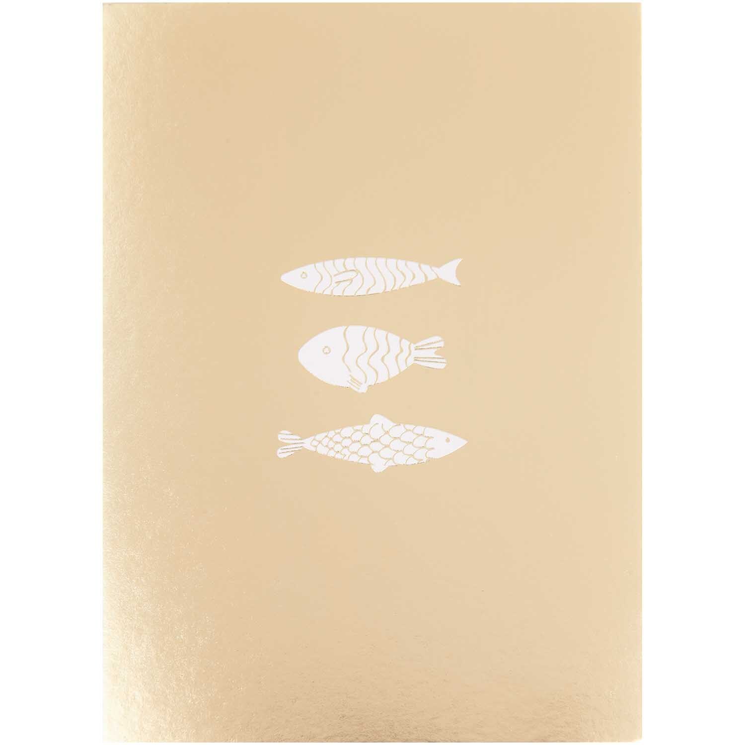 Paper Poetry Postkartenblock Fische 10 Stück zeigt drei stilisierte Fische auf goldenem Hintergrund. Marke: Rico Design.
