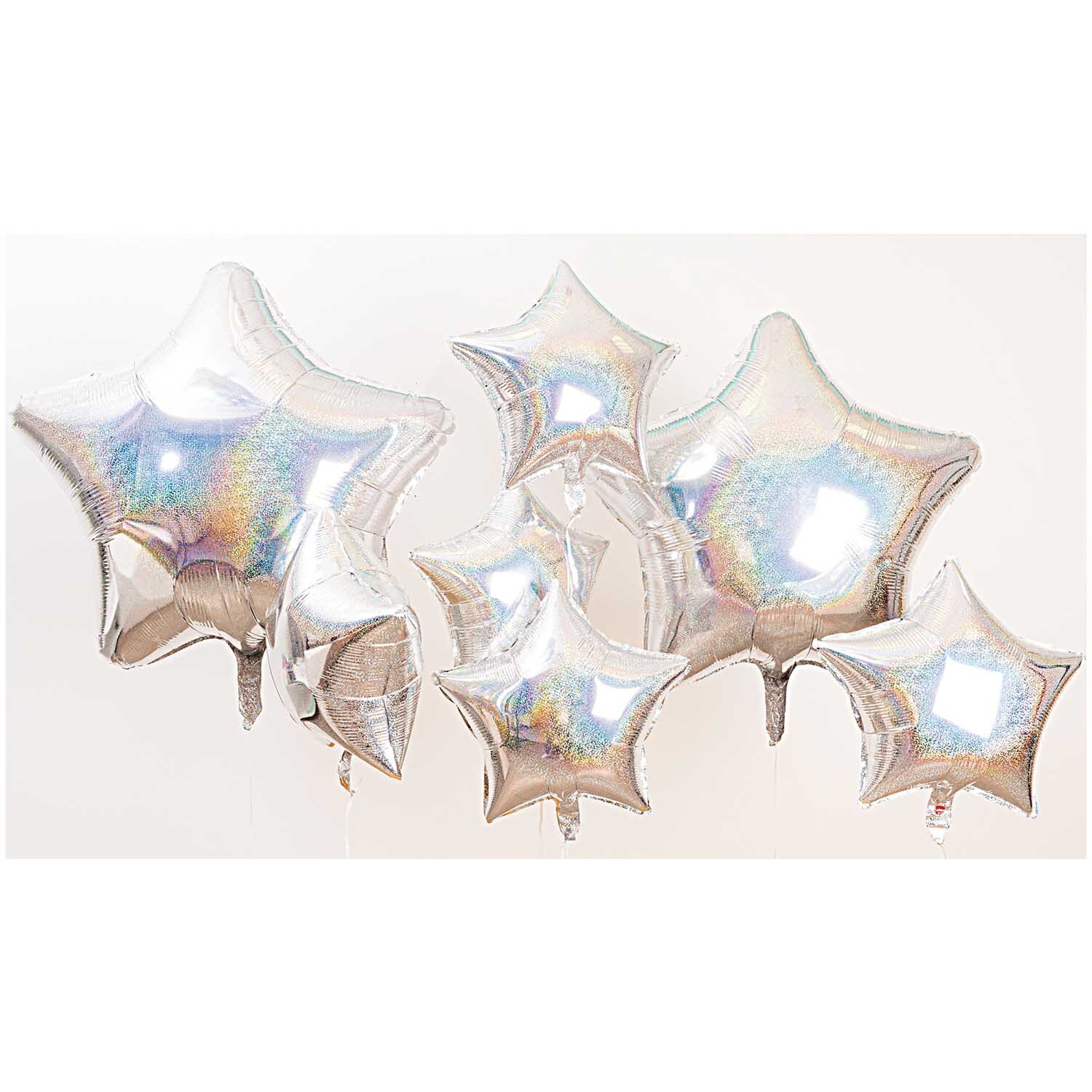 Folienballon Stern silber-holographic klein 36cm von Rico Design, schimmernd in Sternform, ideal für festliche Dekorationen.