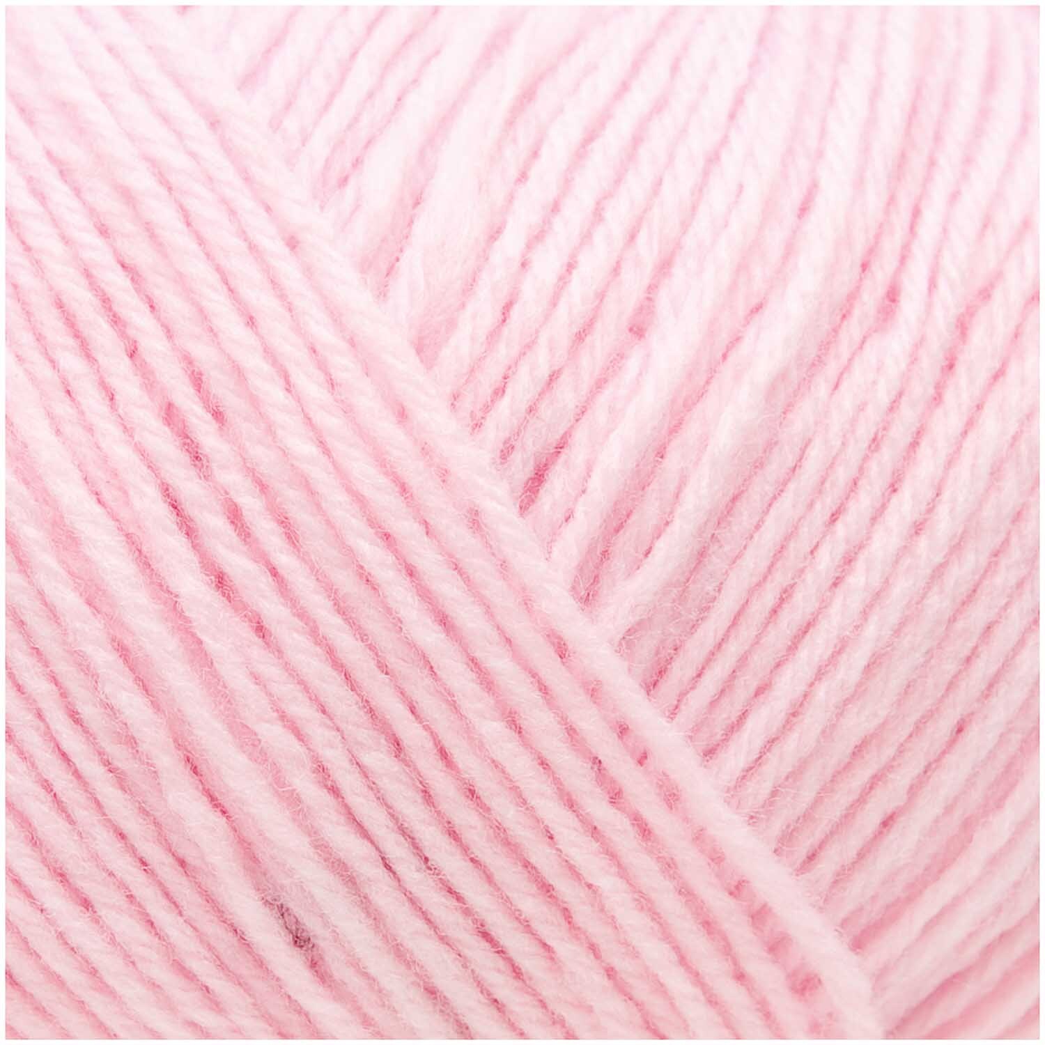Rico Baby Classic 4fädig Wolle in zartem Rosa, ideal für Strickprojekte, 50g Knäuel mit 220m Länge.