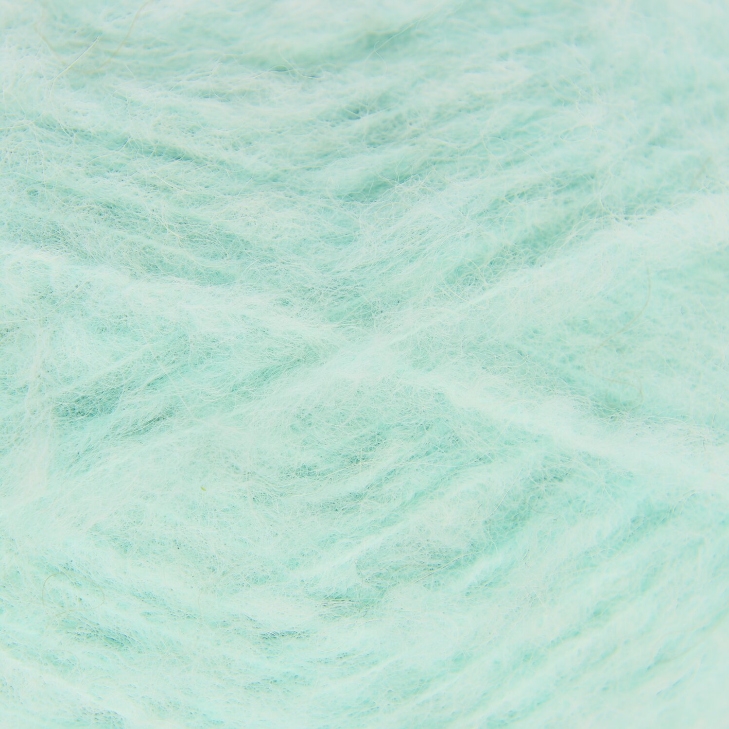 Luxury Pure Baby Alpaca, weiches Garn in Mint, 50g 150m, ideal für Strickprojekte.