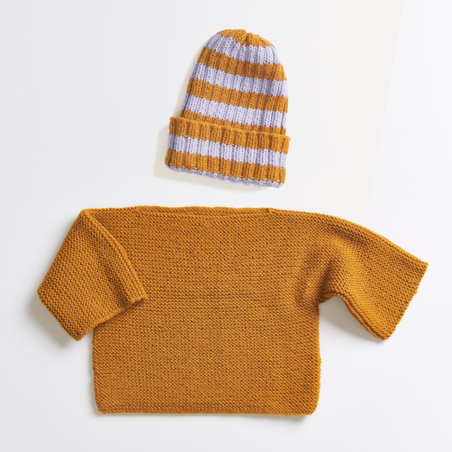 Strickanleitung Pullover & Mütze aus Baby Classic dk von Rico Design