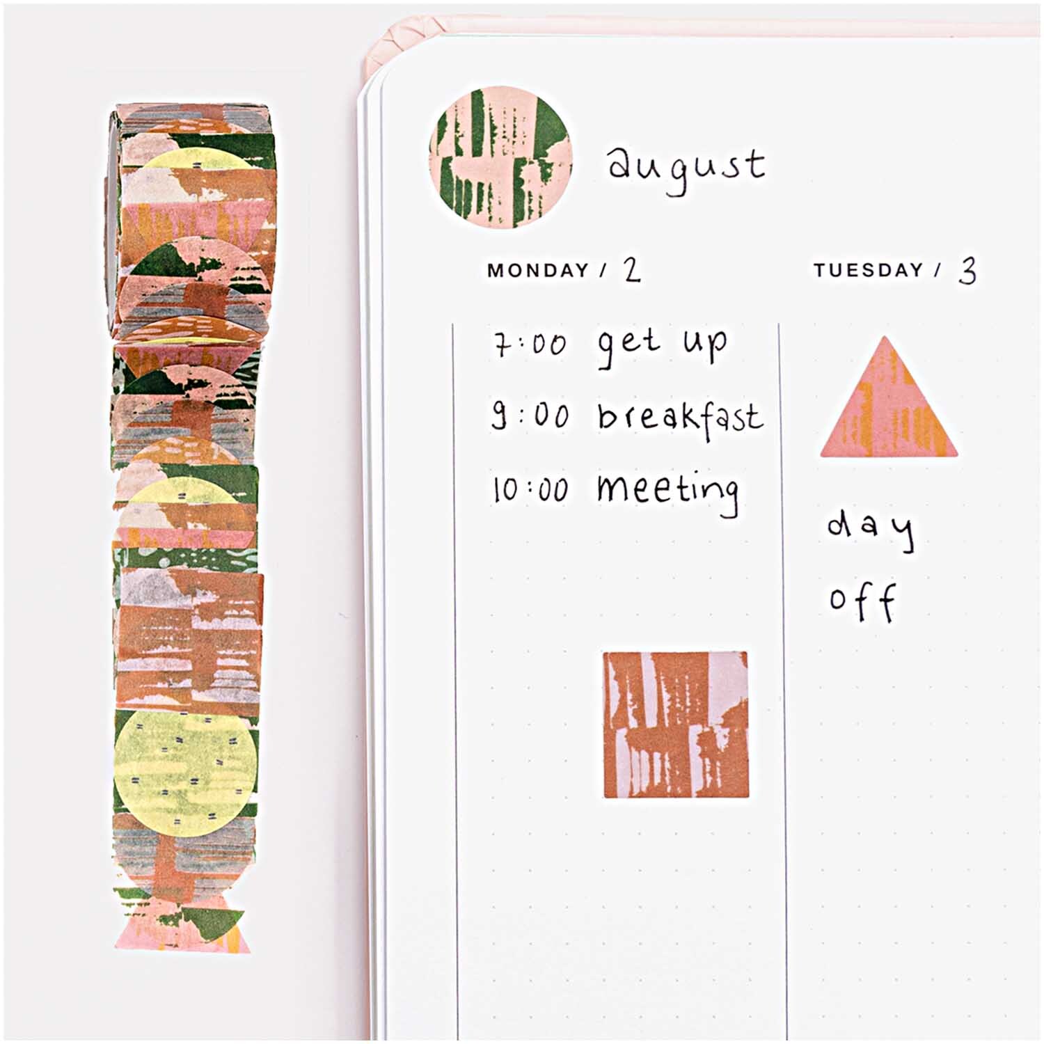 Washi Sticker Struktur 200 Stück von Rico Design neben einem geöffneten Planer mit bunten Mustern.