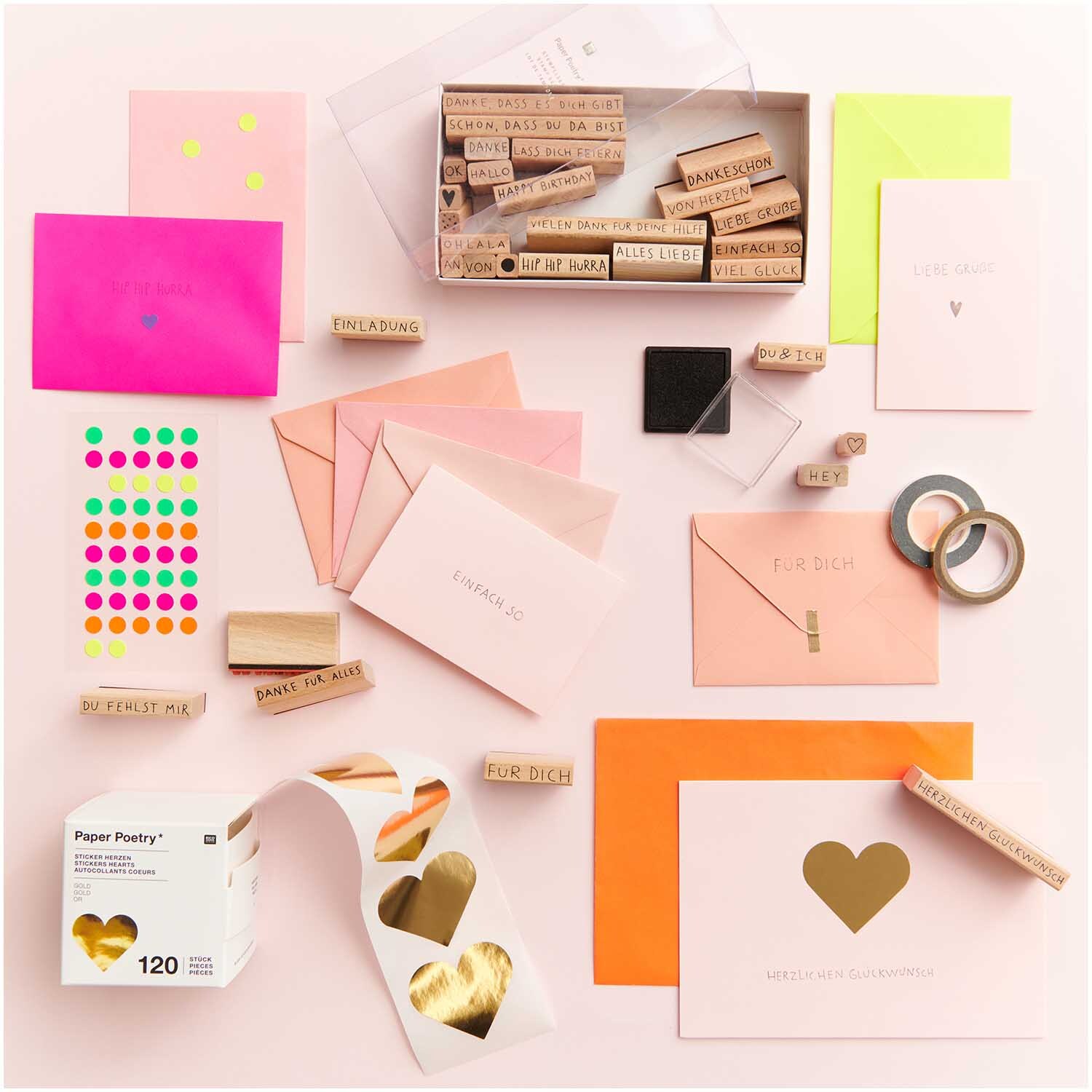 Paper Poetry Kartenset Neon Mix B6/B6: Kreatives Set mit bunten Karten, Umschlägen und Stempeln von Rico Design, ideal für individuelle Grußkarten.