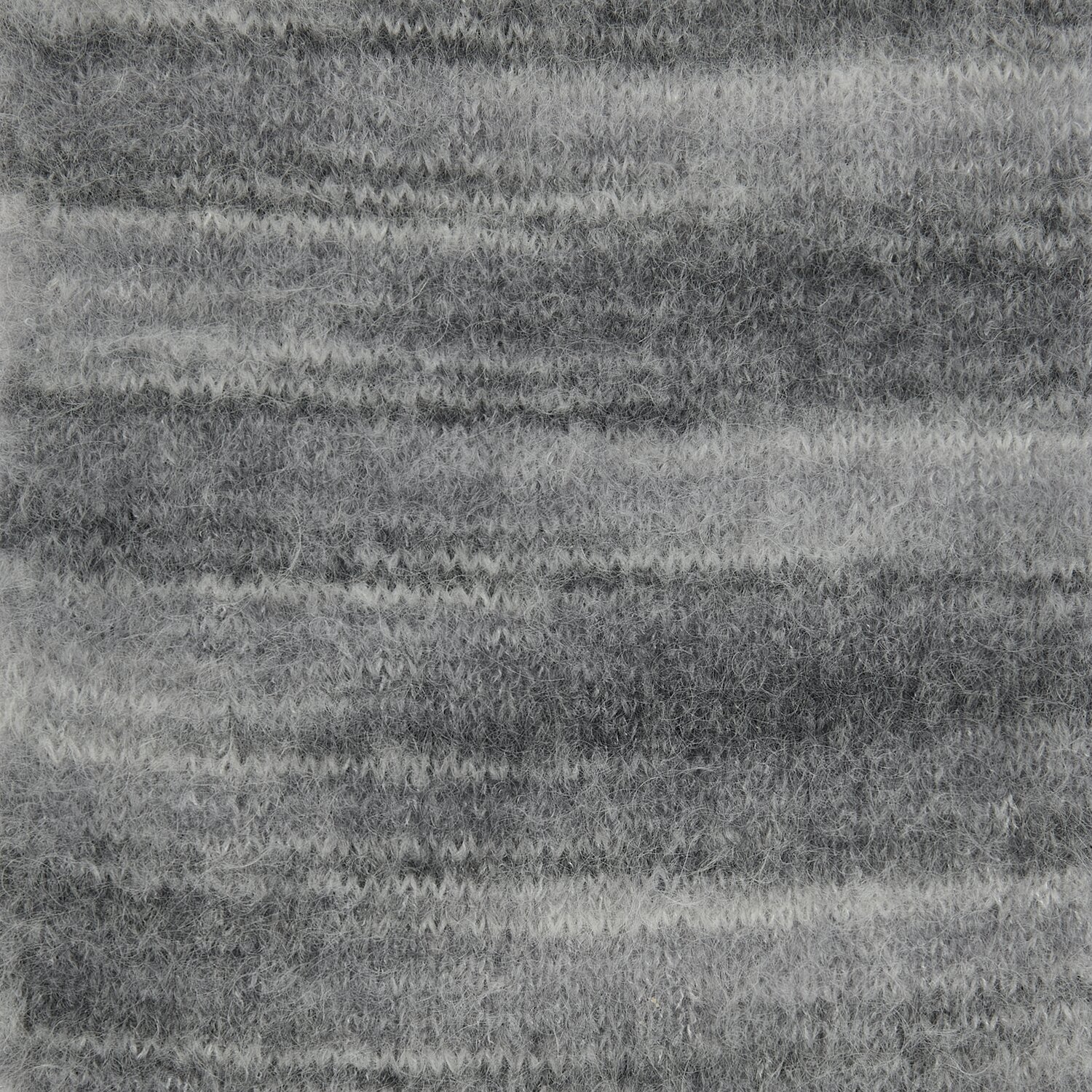 Fashion Meri Mohair Print, ein weiches Garn in Stein-Grau von Rico Design, ideal für Strickprojekte.