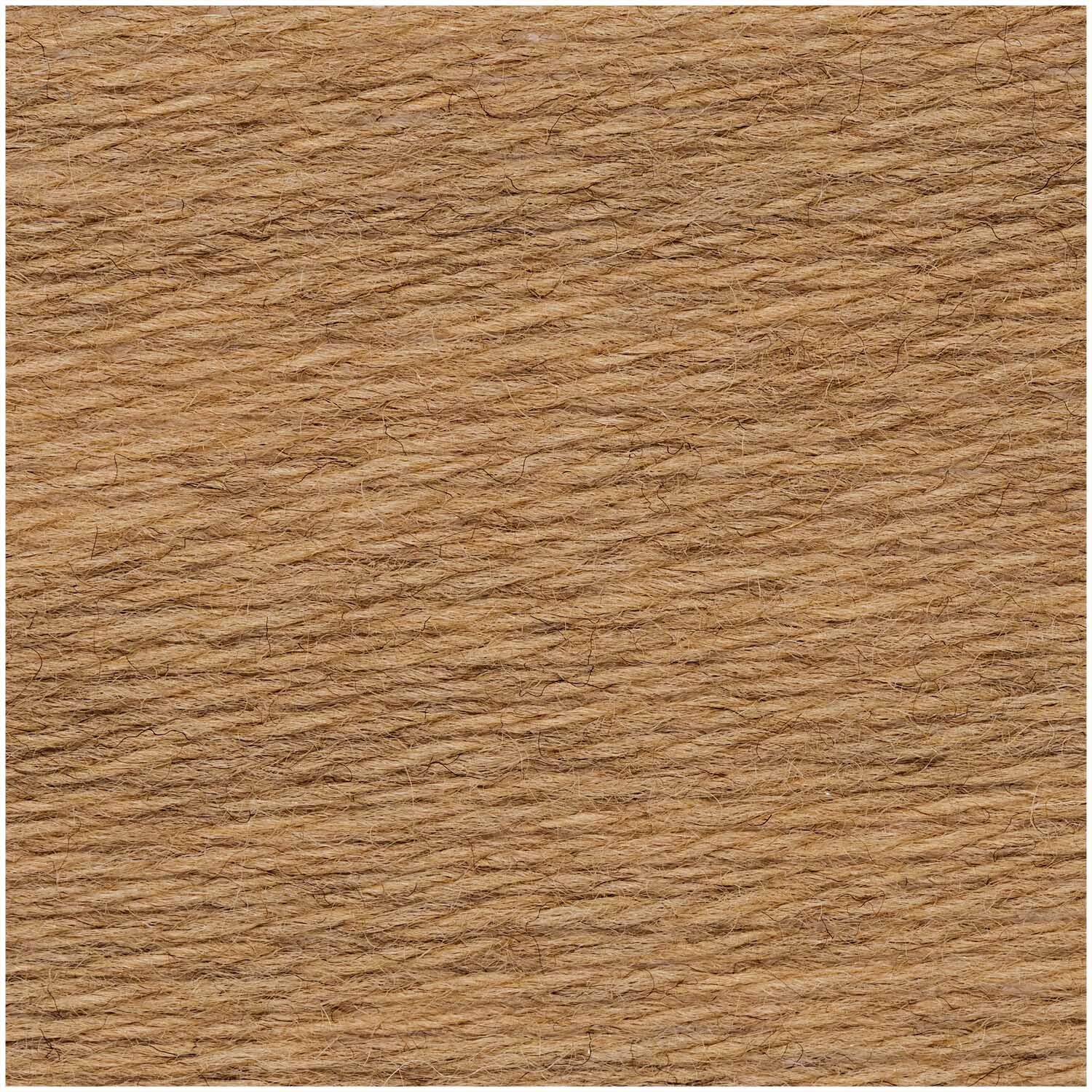 Linea Botanica, Fusca: Nahaufnahme von braunem Garn, 50g 130m, von Rico Design. Ideal für Strickprojekte.