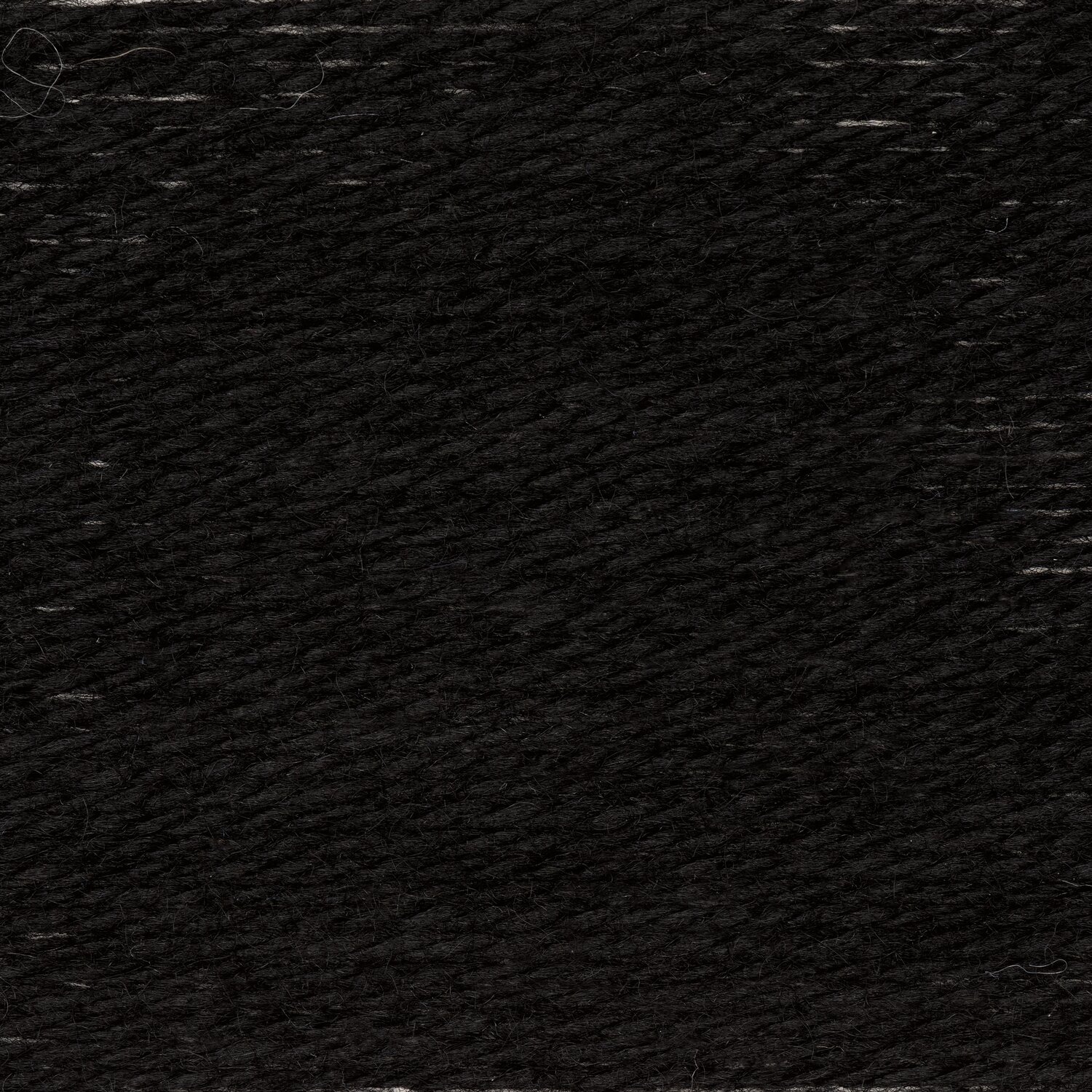 Wickelkarte des Garns Essentials Merino Plus dk in der Farbe 014 Schwarz.