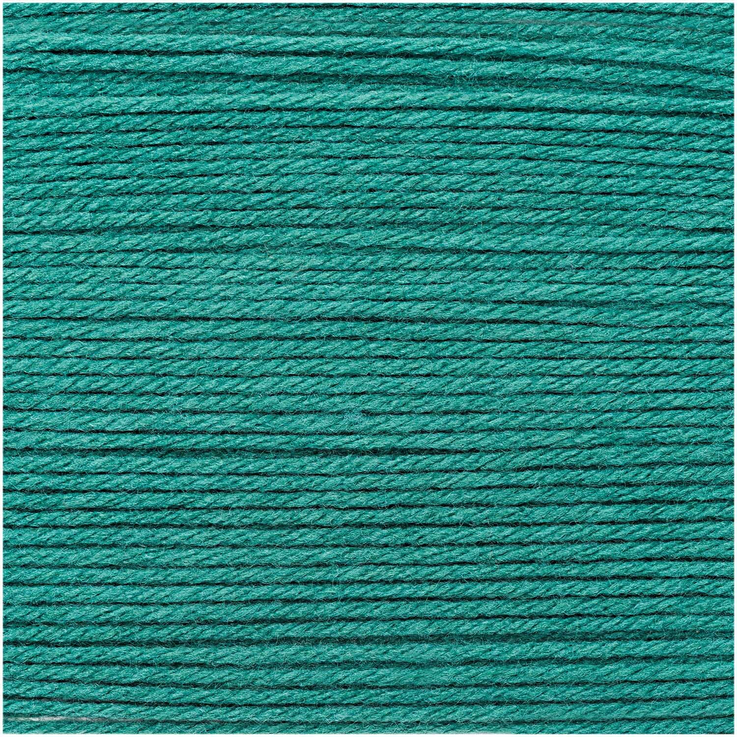 Rico Baby Classic dk, weiches Garn in Efeu von Rico Design, ideal für Strickprojekte, 50g 165m.