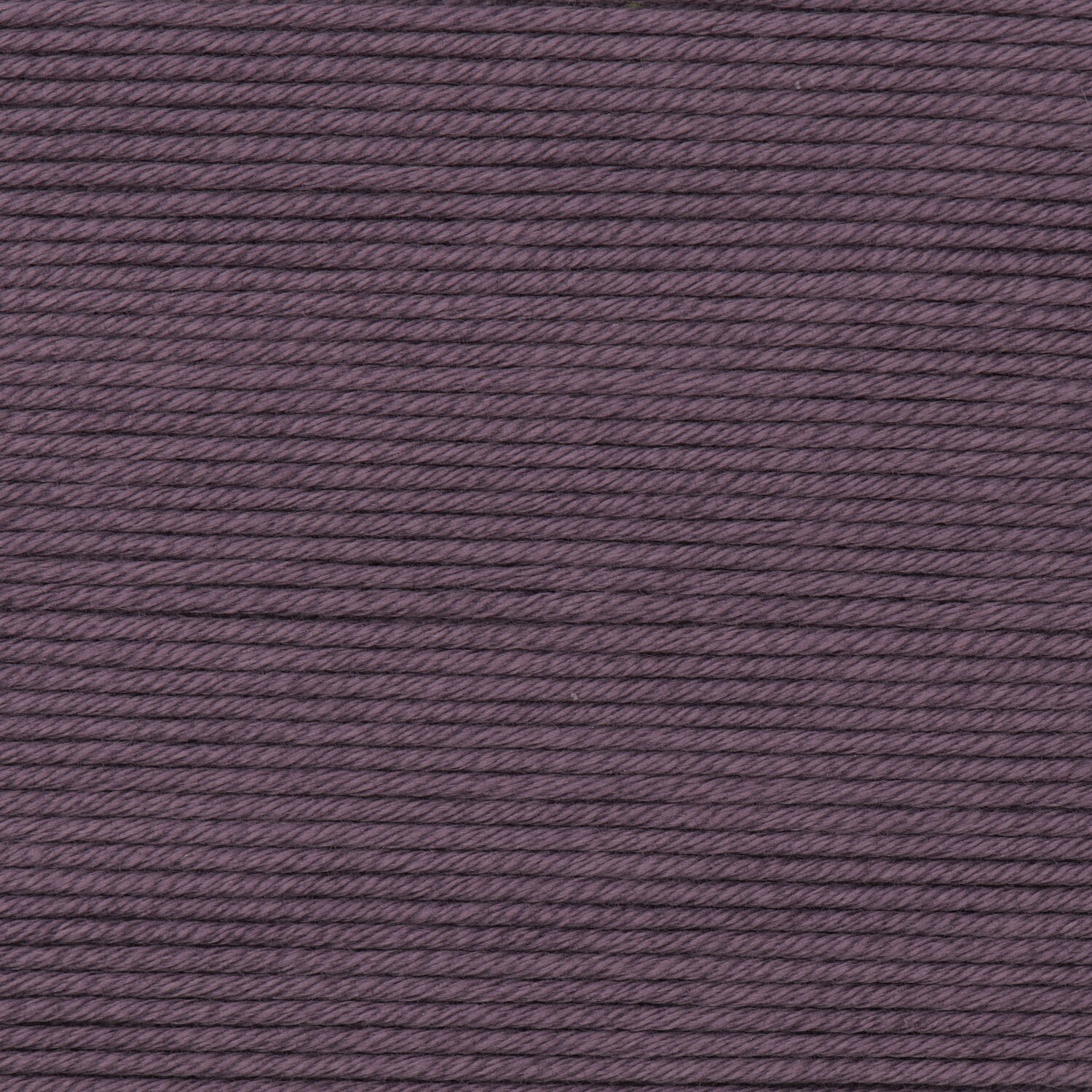 Wickelkarte des Garns Essentials Fine Fine Merino in der Farbe 17 Mauve.