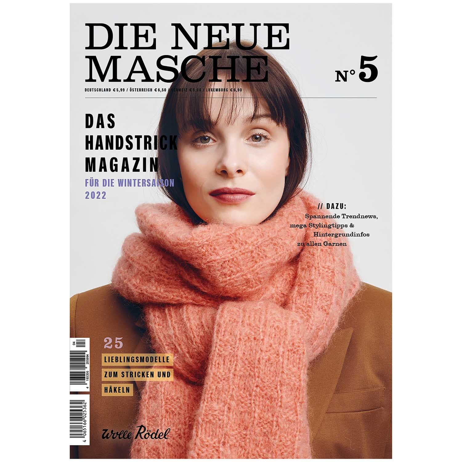 Die Neue Masche Nr. 05 Winter zeigt eine Frau mit rosa Schal, präsentiert von Wolle Rödel.