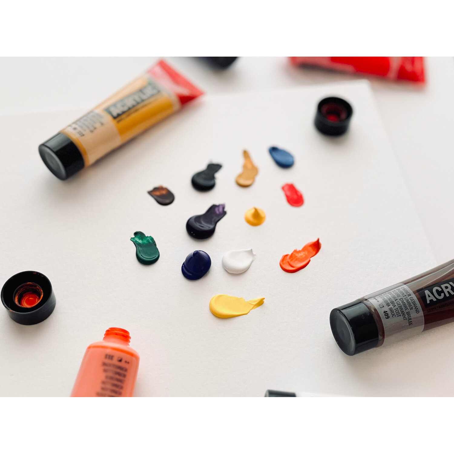 Acrylfarbe 120ml Farbe Titanbuff dunkel von Royal Talens