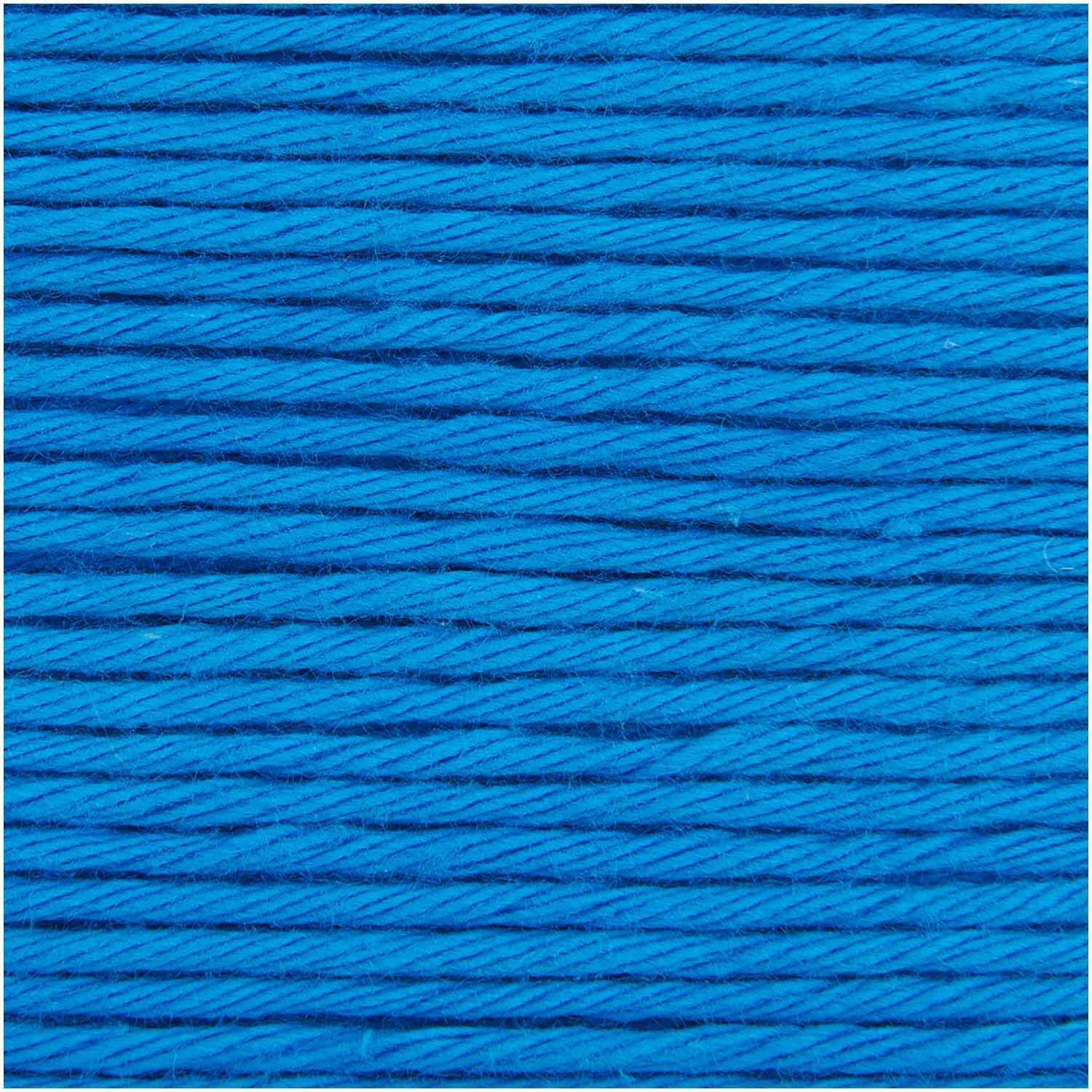 Cotton Universal: Strahlend blaue Wolle von Wolle Rödel, ideal für Strickprojekte, 50g 85m.