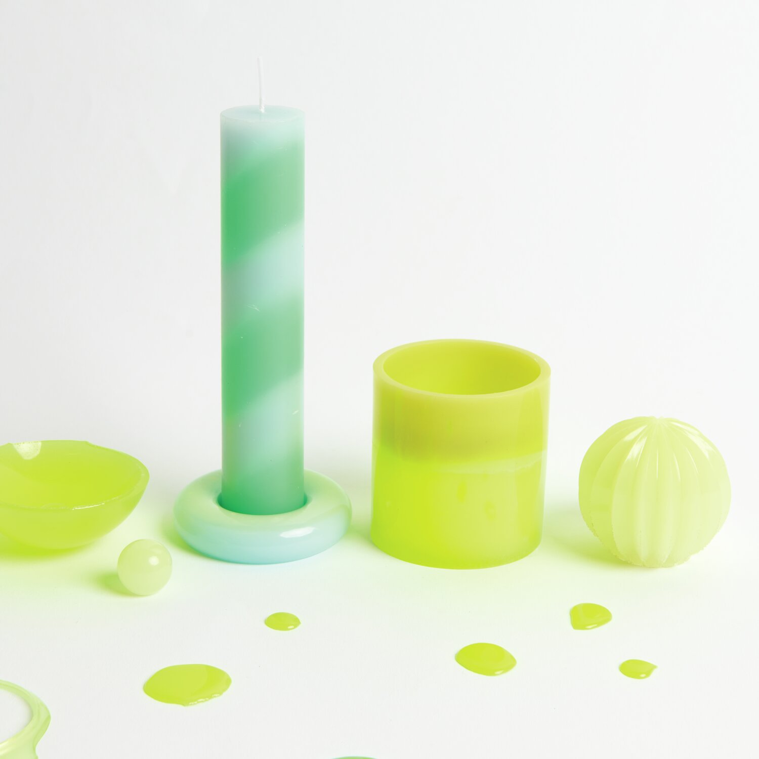Silikon Gießform Behälter zylindrisch von Rico Design: Transparente Form für Epoxidharz, ideal für kreative Projekte.