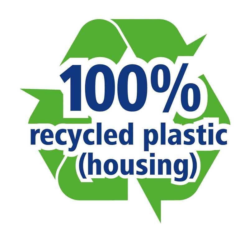 Kleberoller permanent 8,4mm 8,5m von tesa mit Gehäuse aus 100% recyceltem Kunststoff, grünes Recycling-Symbol.