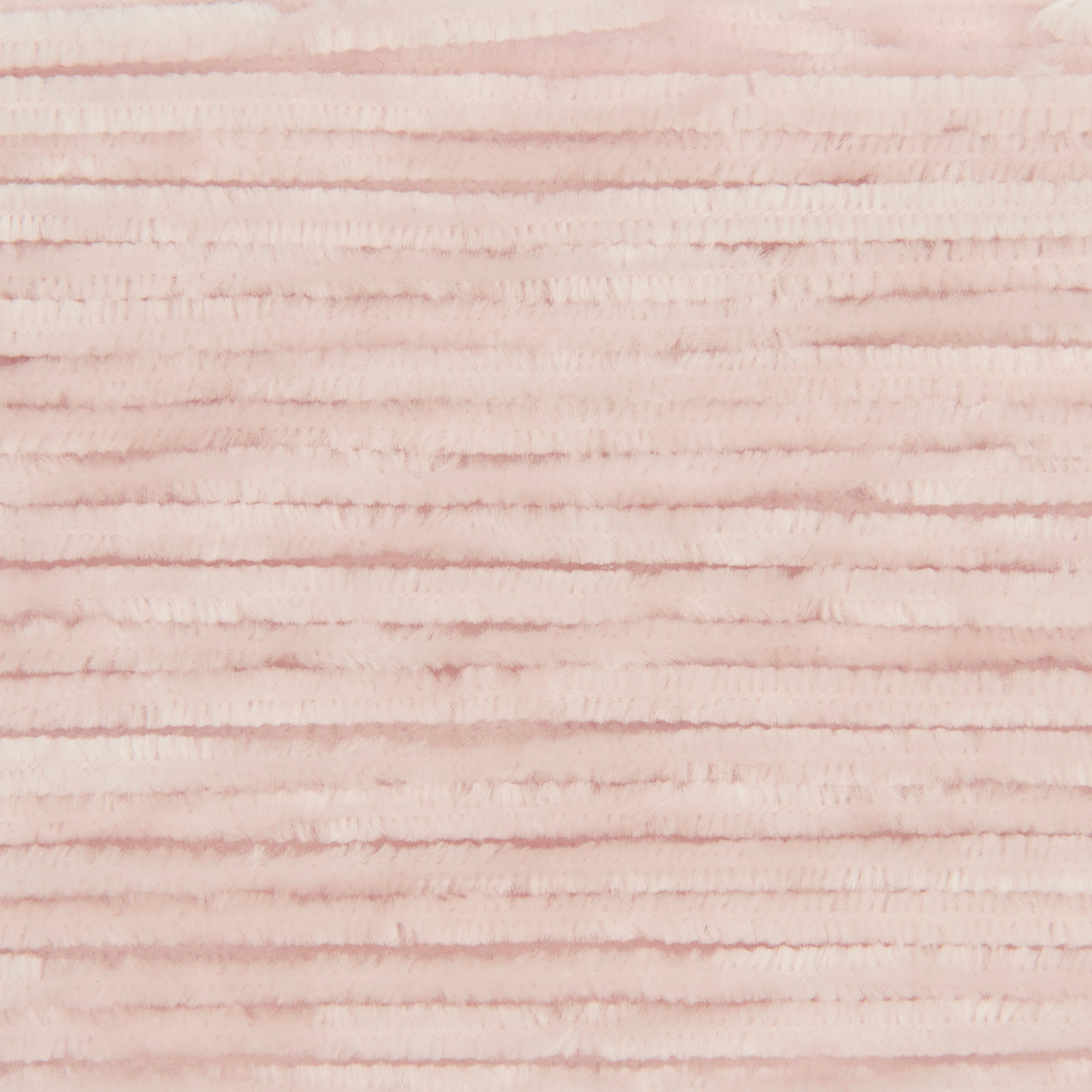 Ricorumi Nilli Nilli, weiches Garn in zartem Rosa von Rico Design, ideal für kreative Häkelprojekte.
