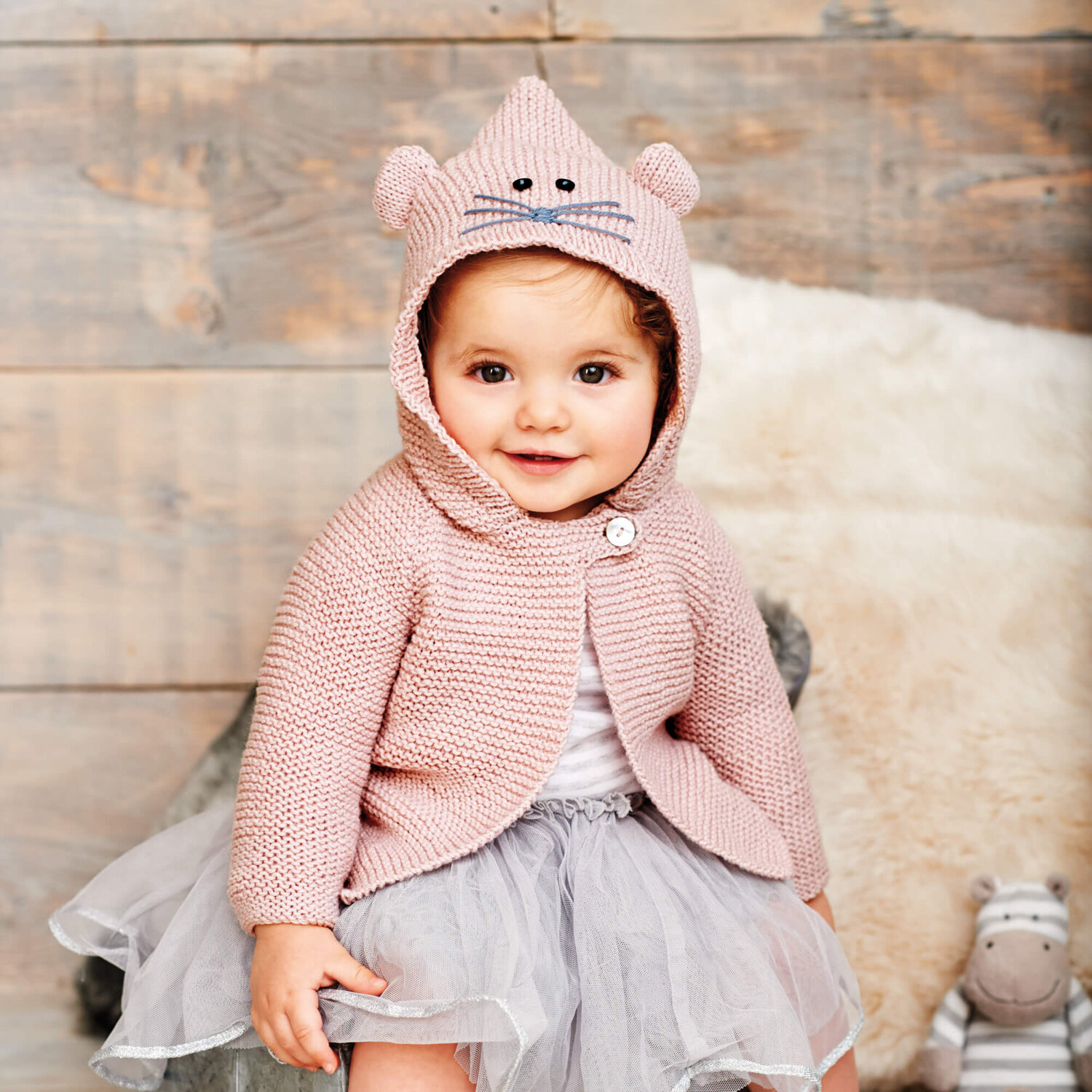 Strickanleitung Babyjacke mit Kapuze in Mausoptik von idee. Creativmarkt