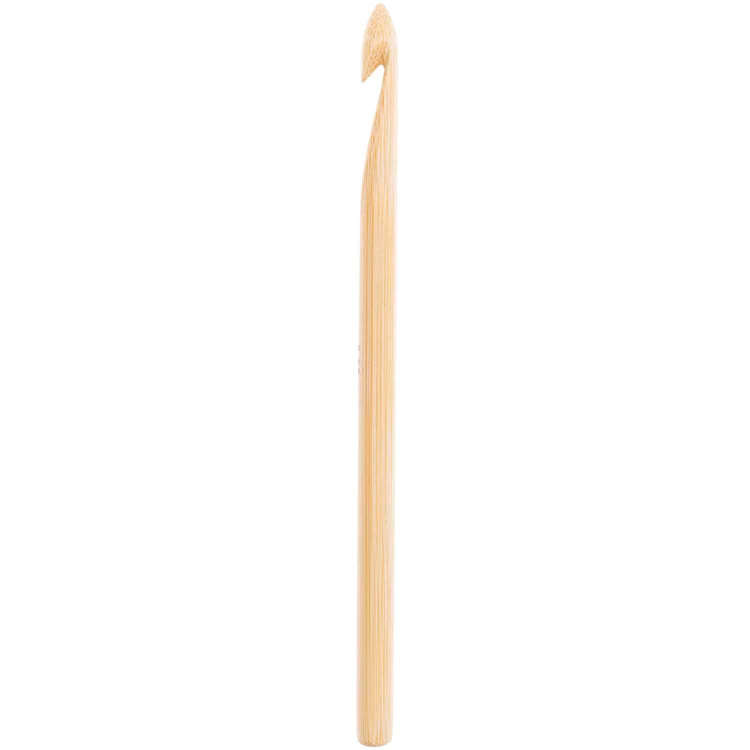 Häkelnadel Bambus von Rico Design, aus hellem Bambus, ideal für komfortables Häkeln.
